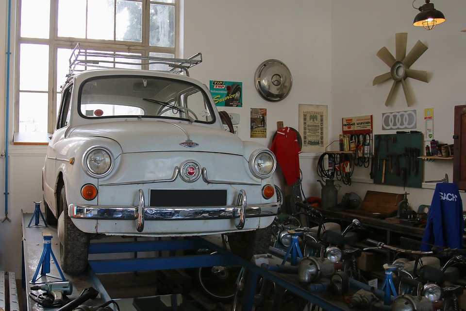 Restaurer une voiture ancienne : ce qu’il faut savoir