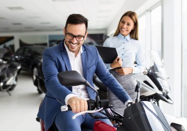 Quels documents fournir pour vendre une moto accidentée ?