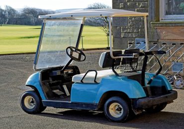 Voiturette de golf : comment changer ses pneus ?