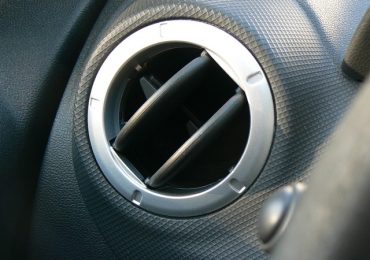 Recharger la climatisation de votre voiture : 10 étapes à suivre